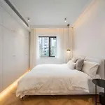 Shanghai Hills & Serendipity Family Homestay With 3 Bedrooms Near Line4&8 South Xizang Rd